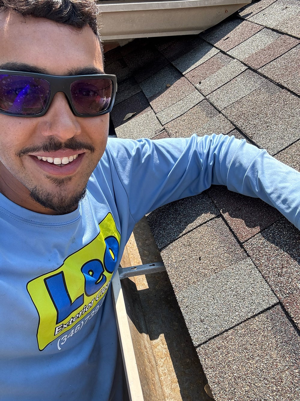 Gallery Leo Exterior Cleaning