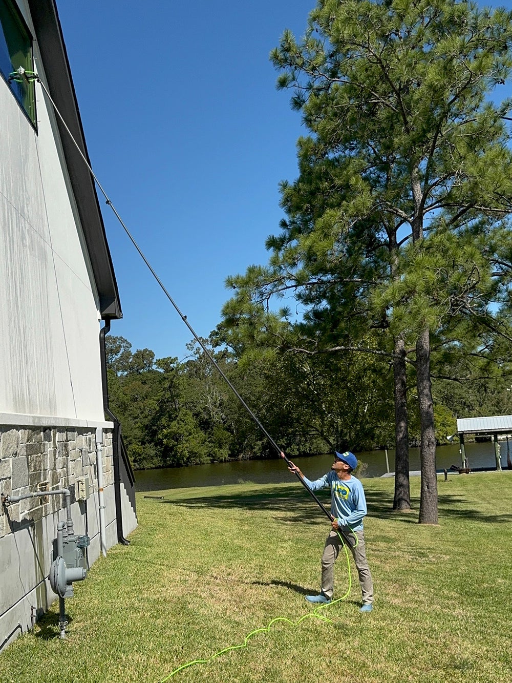 Gallery Leo Exterior Cleaning