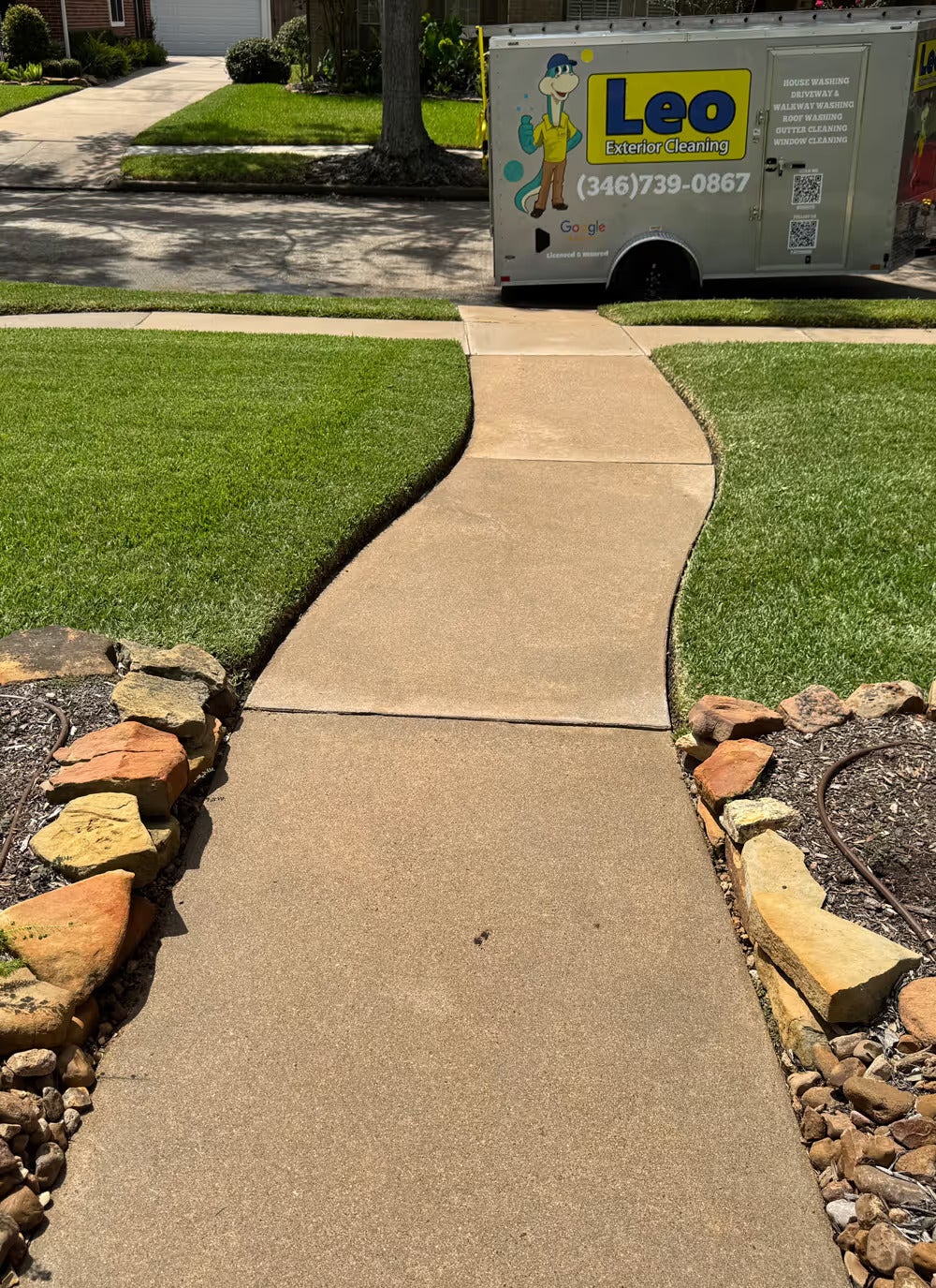 Leo Exterior Cleaning in Houston TX